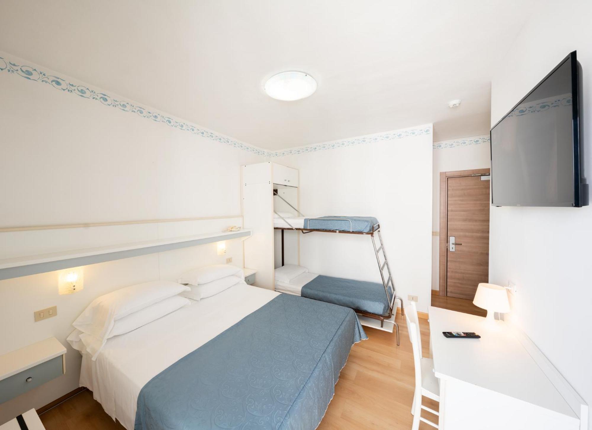 Hotel Laurin Lido di Jesolo Luaran gambar